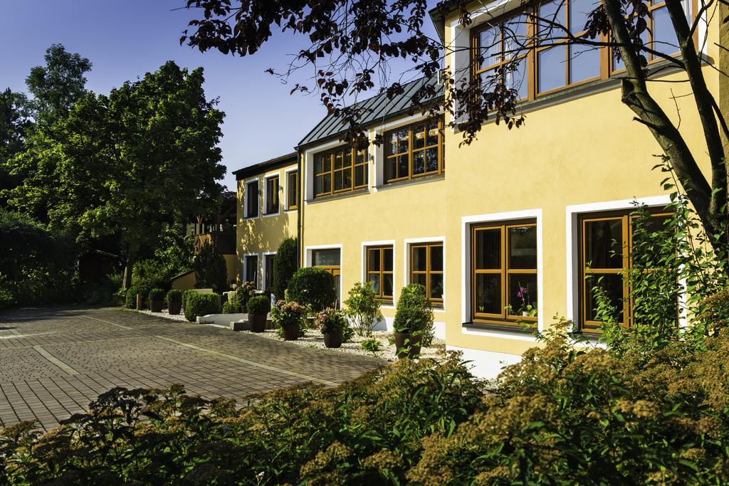Landhotel Hallnberg Walpertskirchen Exterior photo