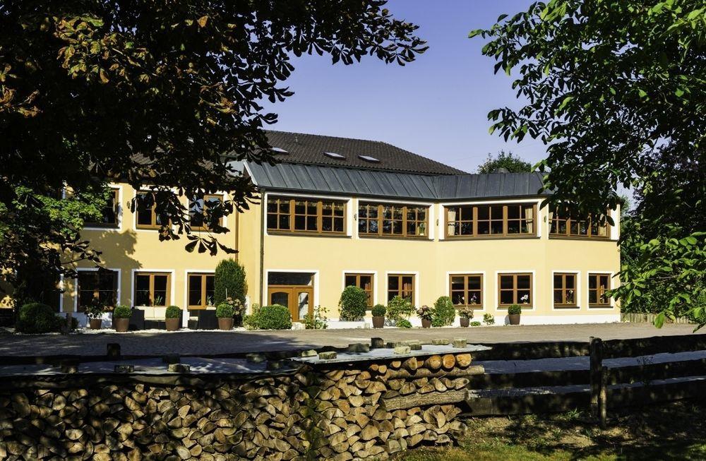 Landhotel Hallnberg Walpertskirchen Exterior photo